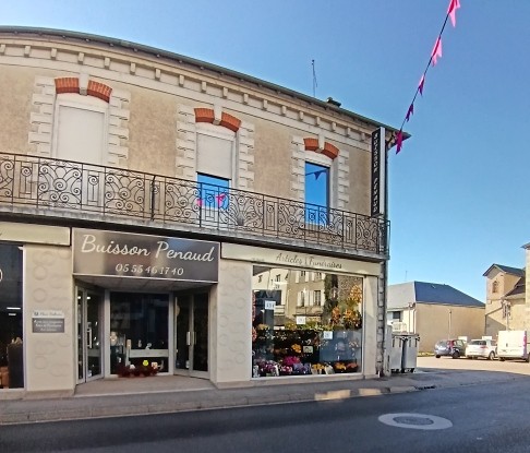 Photo de Pompes Funèbres Buisson Penaud Place Voltaire